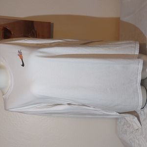 NIKE long sleeved white tee. Size XL. Pre-owned. EUC